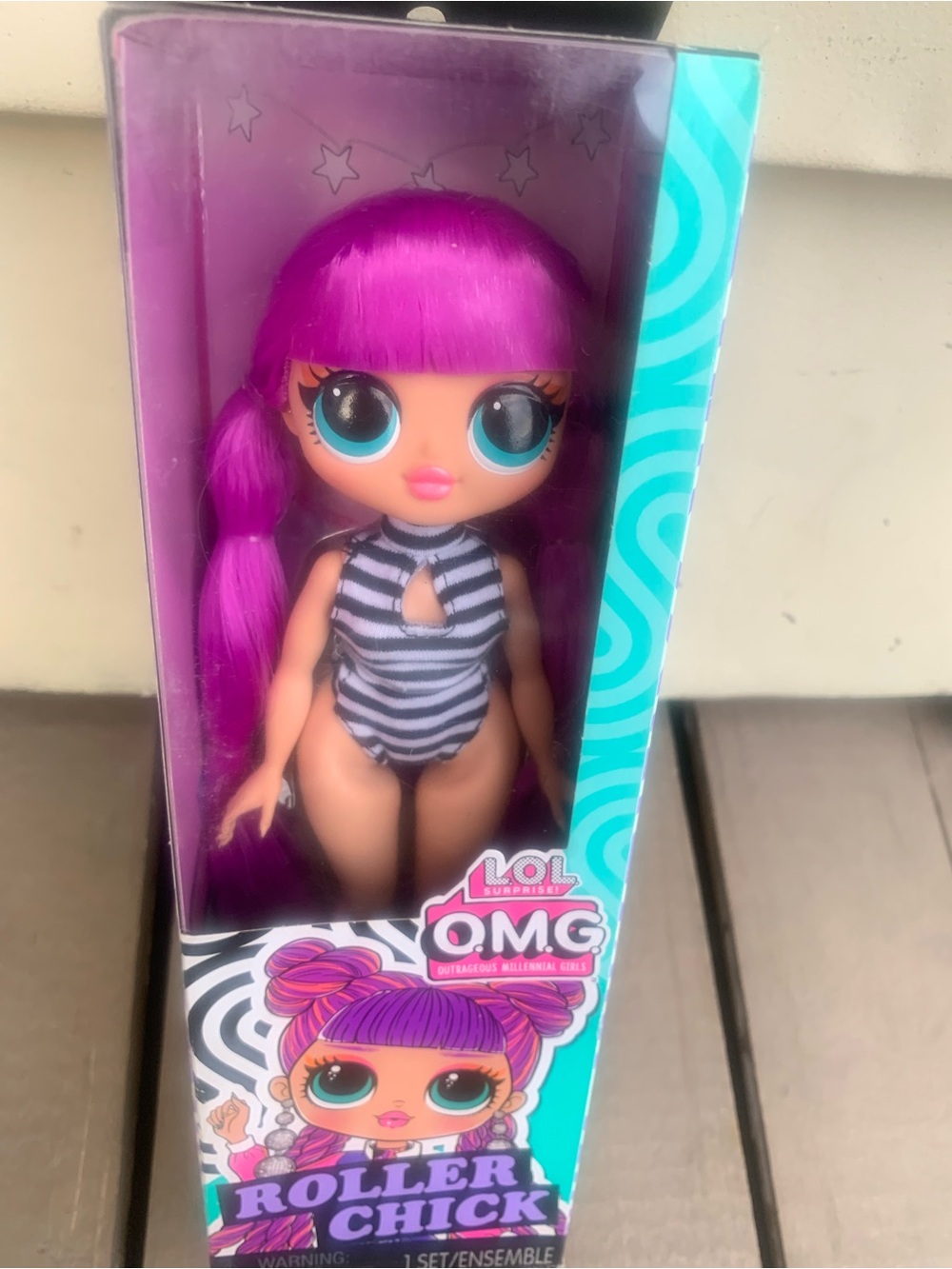 L.O.L. Surprise OMG Roller Chick Doll